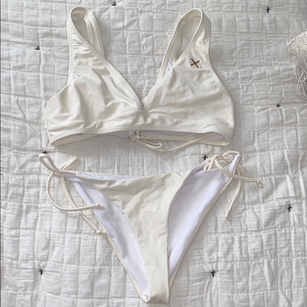 CREAM WHITE BOUTINE LA BIKINI SET